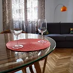 Casa Di Raffi Relax E Confort Centrale Garage Privato 아파트 *