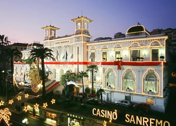 Ampio 97 Mq Con Garage Privato, A 2 Minuti Dal Centro Di Sanremo